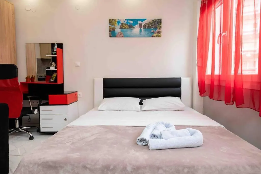 Luxury Studio In Downtown Thessaloniki Apartment