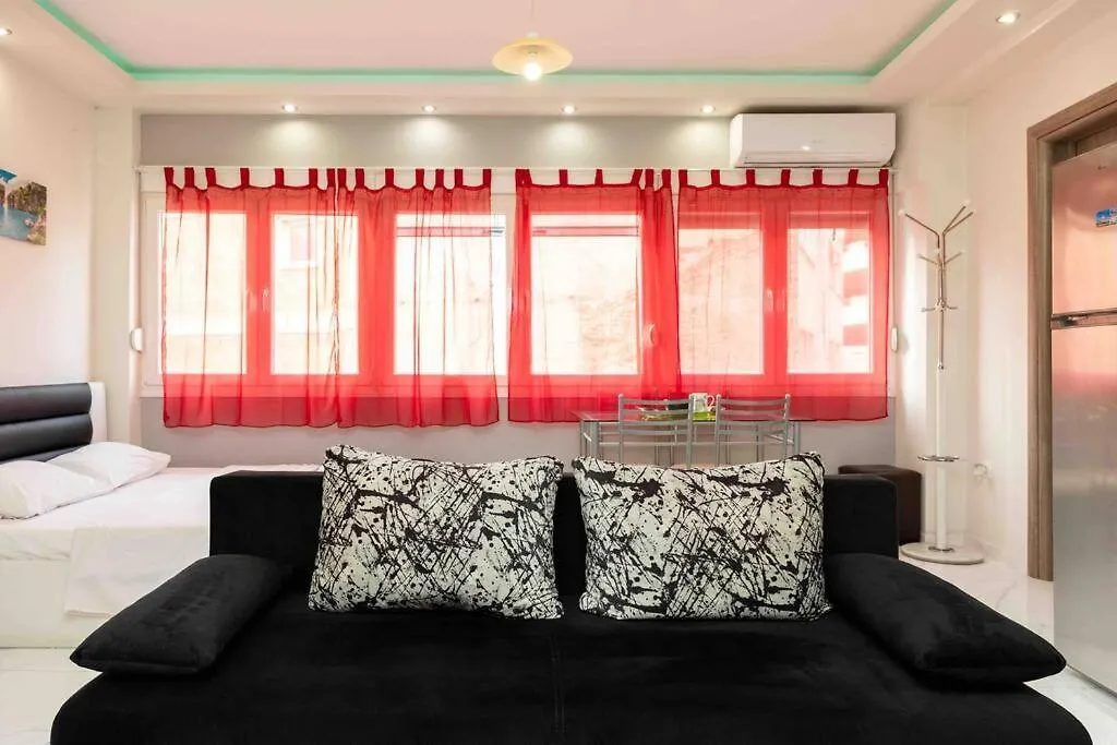Luxury Studio In Downtown Thessaloniki Apartment